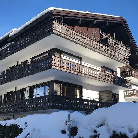 Apartment Haus Radaz *