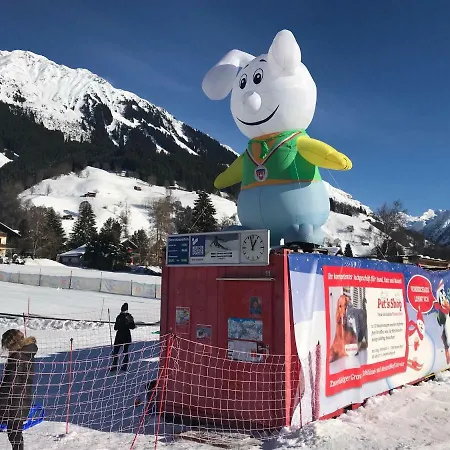 Haus Radaz * Klosters