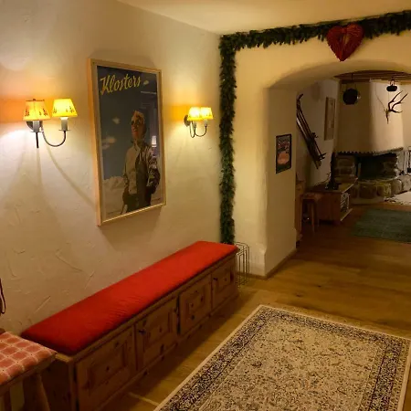 Apartment Haus Radaz Klosters