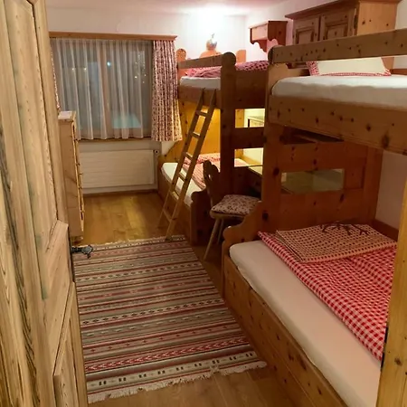 Haus Radaz Apartment Klosters